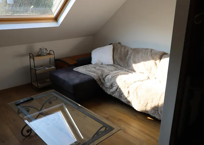 Apartment Pause-toit, Le De Mozet. *