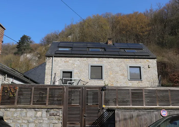 Pause-toit, Le De Mozet. Apartment *